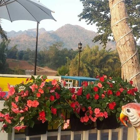 Goodview Resort & Camping Ban Kaeng Raboet Exterior photo